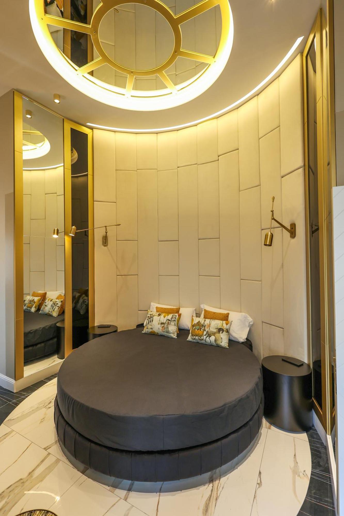 Maison San Carlo Luxury Suites Nápoles Exterior foto